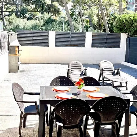 Apartbeach Relax Muy Luminoso Junto Playa Y Barbacoa